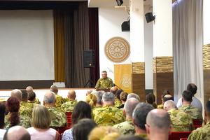 Nőtt a kar tekintélye_belső